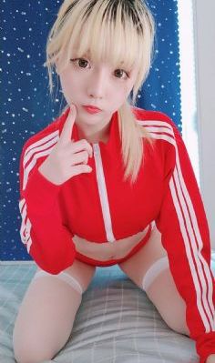 8x8x视频在线
